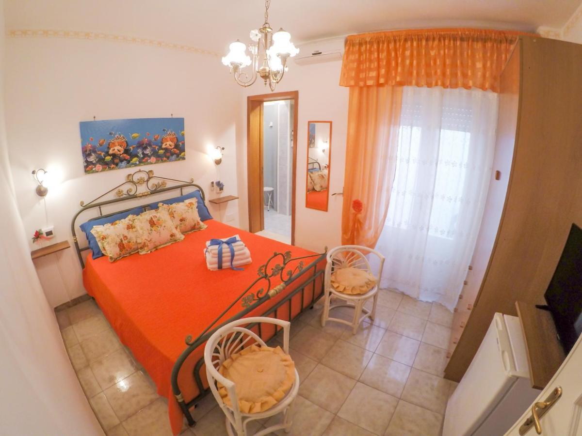 B&B La Strea Порто-Чезарео Екстер'єр фото
